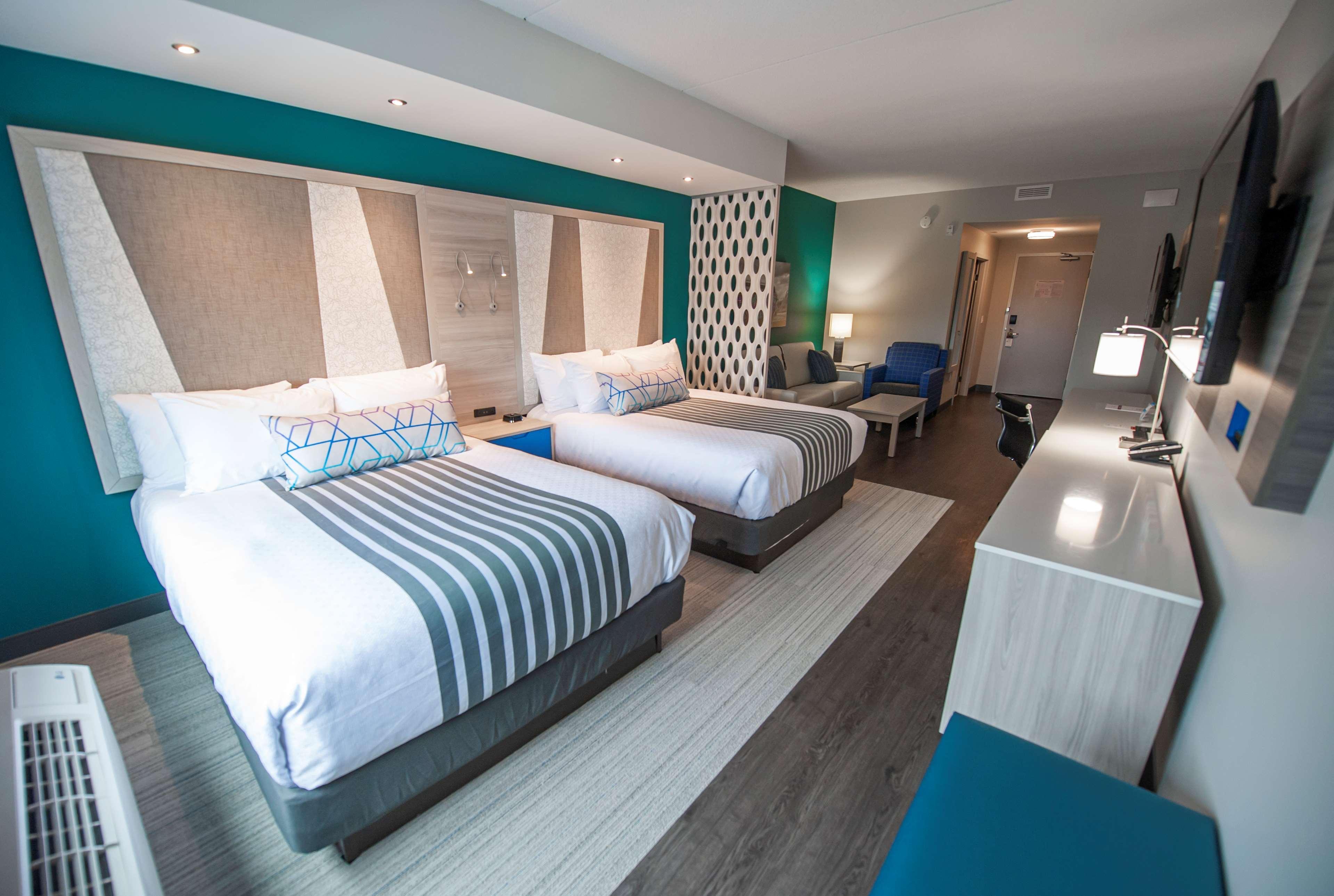 Best Western Premier Winnipeg East Екстериор снимка